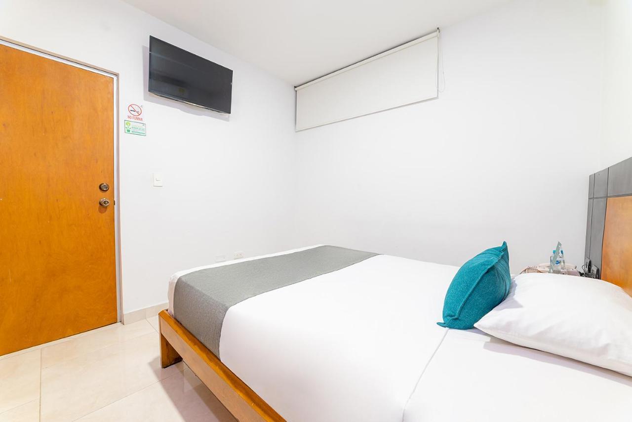 Hotel Ayenda Zhena à Cúcuta Extérieur photo