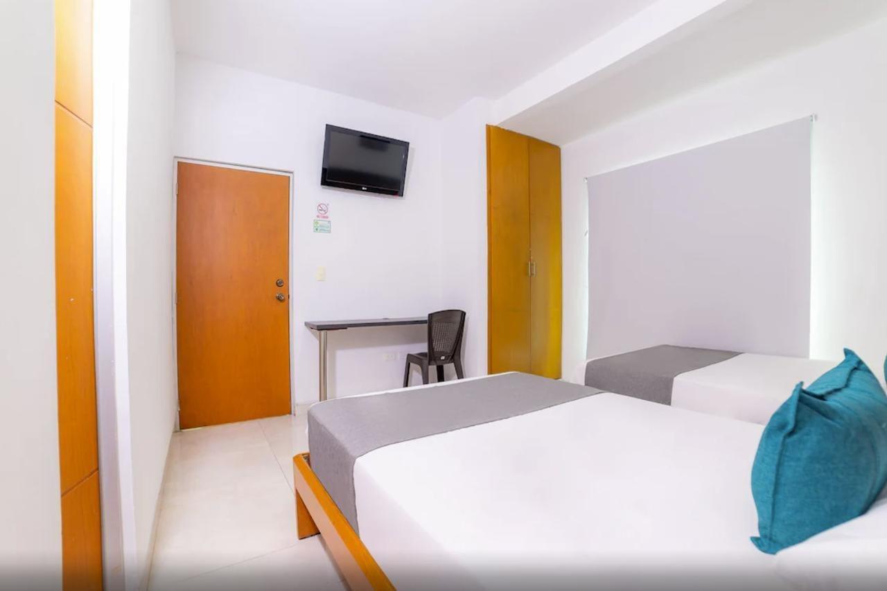 Hotel Ayenda Zhena à Cúcuta Extérieur photo
